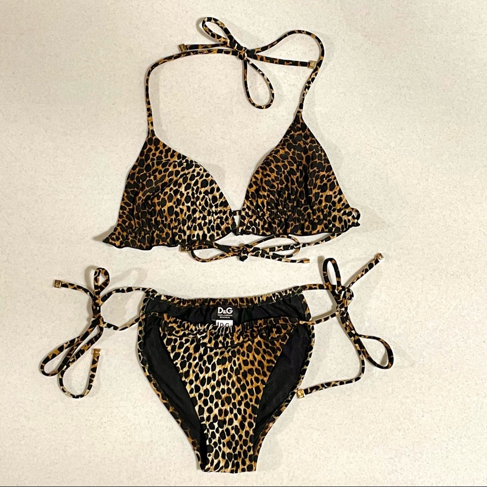 WORN ONCE! Dolce & Gabbana Beachwear Leopard Ruffle Bikini Size Medium